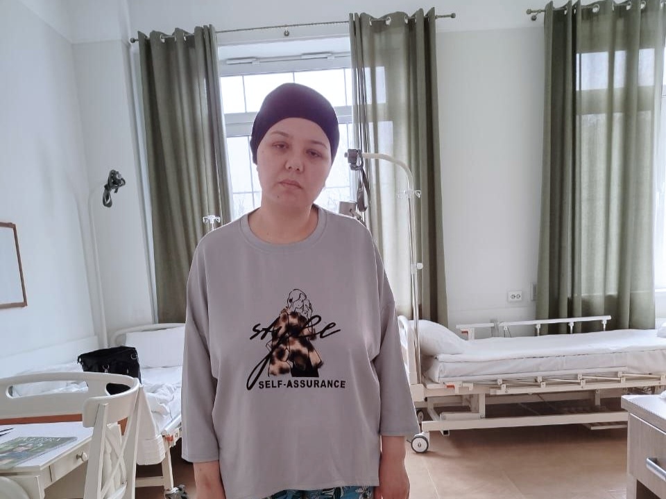 У Мавлуды онкология, нужно лечение